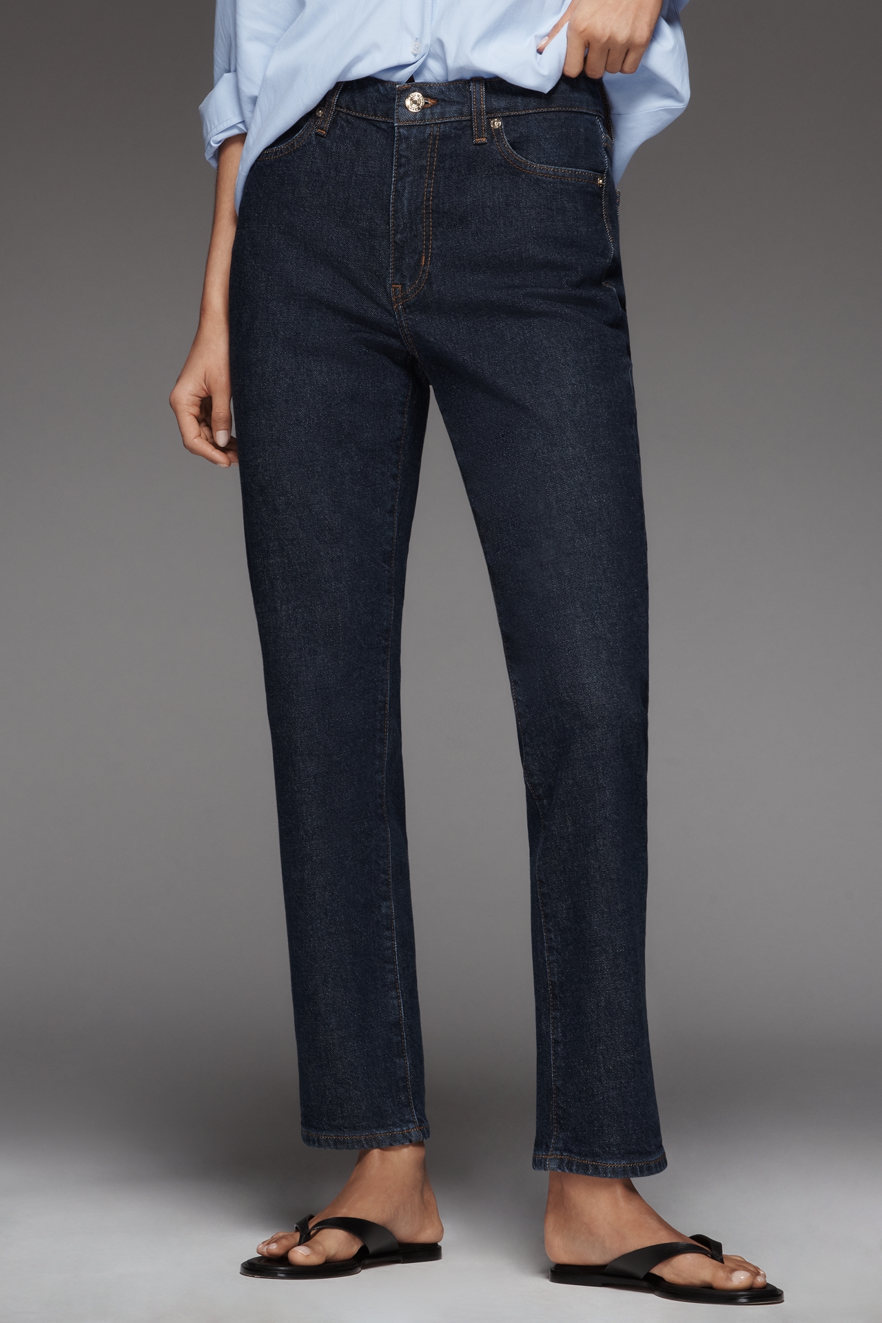 FRAME The Borrowed Mid-Rise Relaxed Jeans