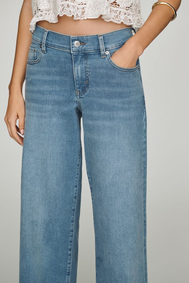 FRAME Low-Rise Slim Palazzo Jeans #1