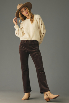 Le Jean Flare Crop Corduroy Yaya Mid-Rise par en Brown, taille: 24 chez Anthropologie - Pilcro - Modalova