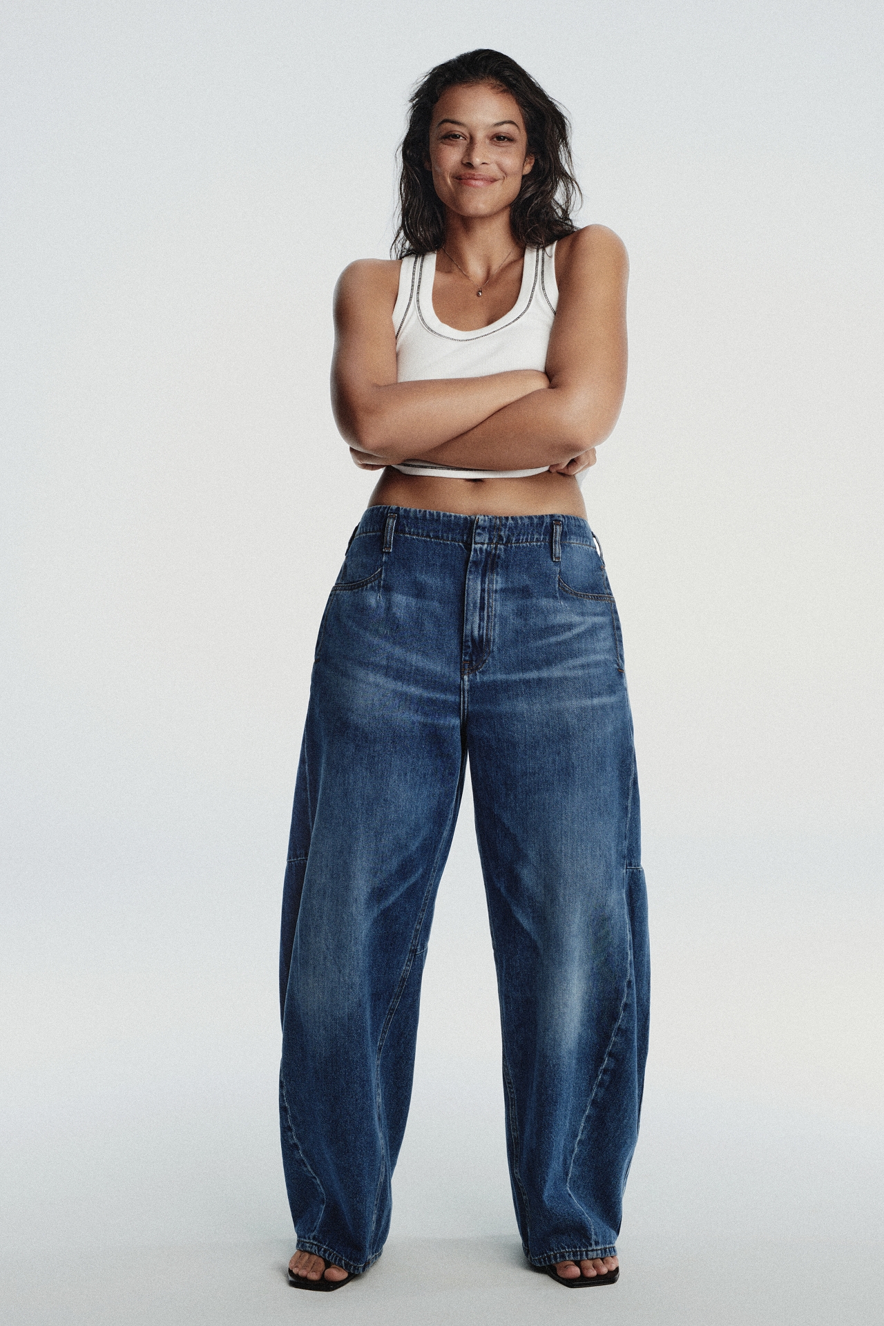 The Georgia Full-Length High-Rise Barrel Jeans by Pilcro