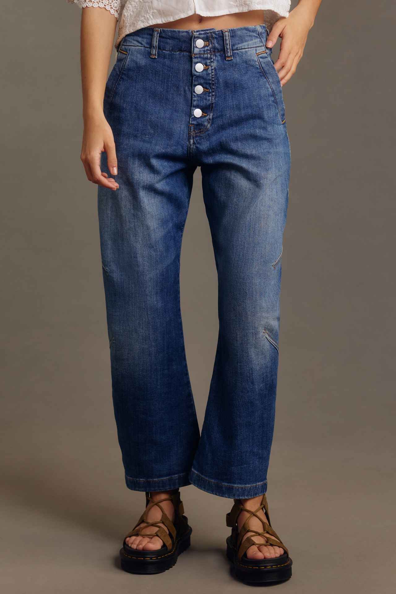 Pilcro Arin Mid-Rise Barrel Jeans