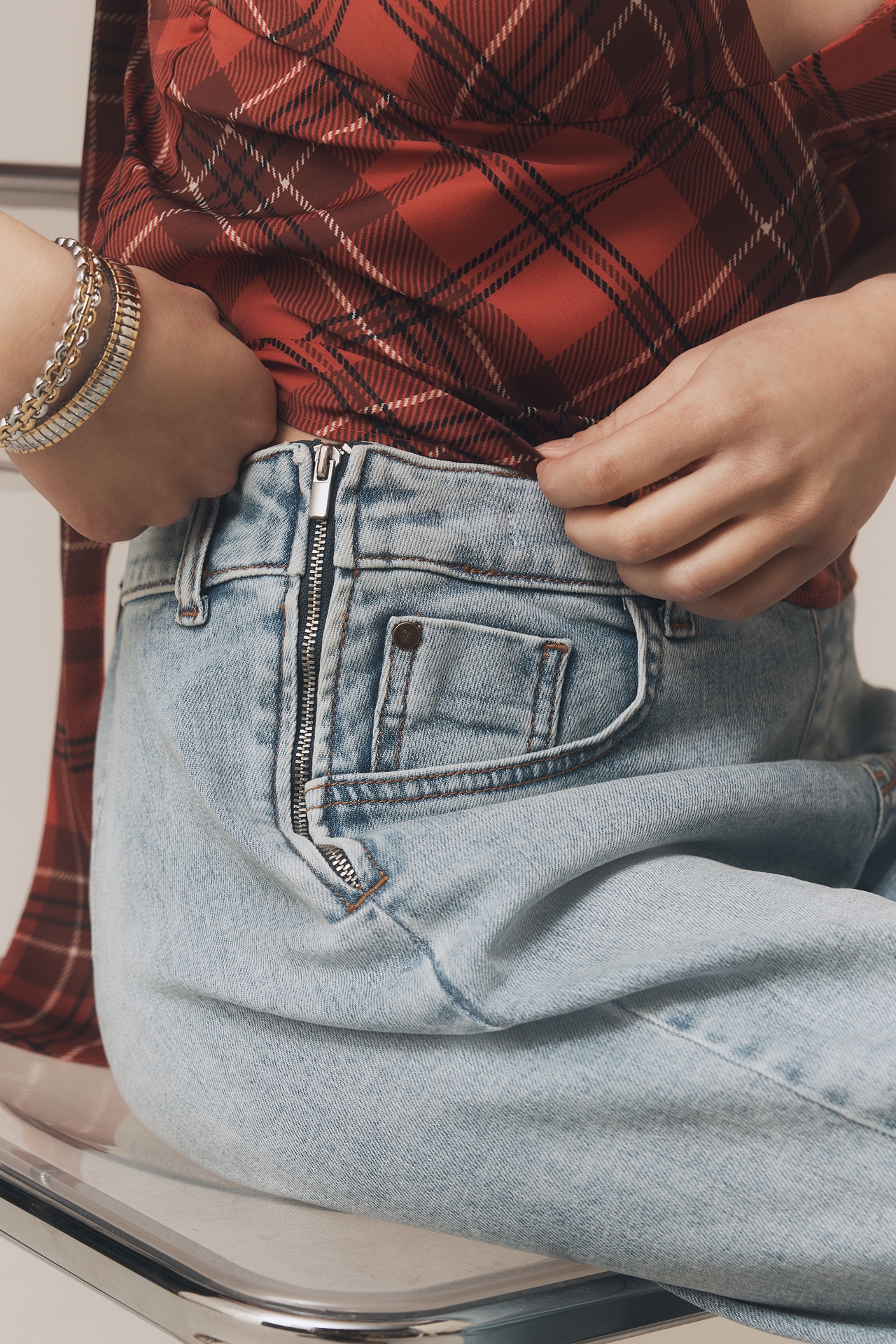 Pilcro Baggy Slim Boyfriend High-Rise Relaxed Jeans