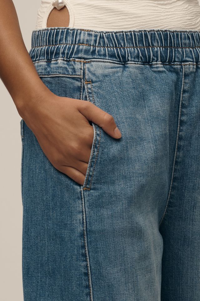 The Izzie Relaxed Pull-On Barrel Jeans by Pilcro #4