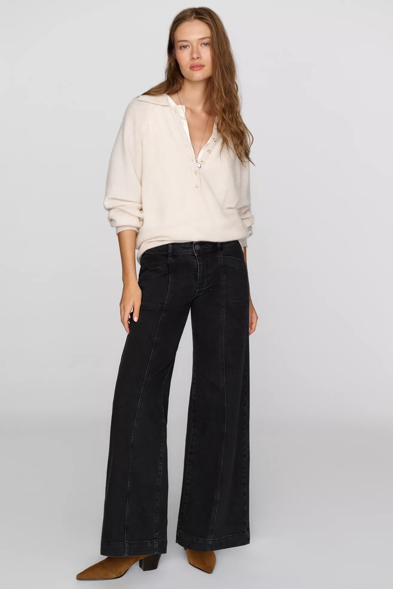 Pilcro Nico Mid Rise Flare Jeans