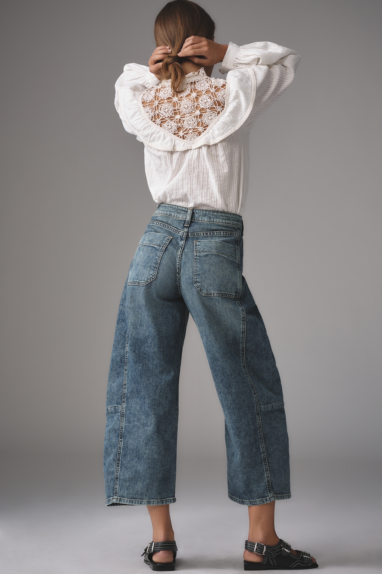 The Kenna Mid-Rise Heritage Barrel Jeans by Pilcro