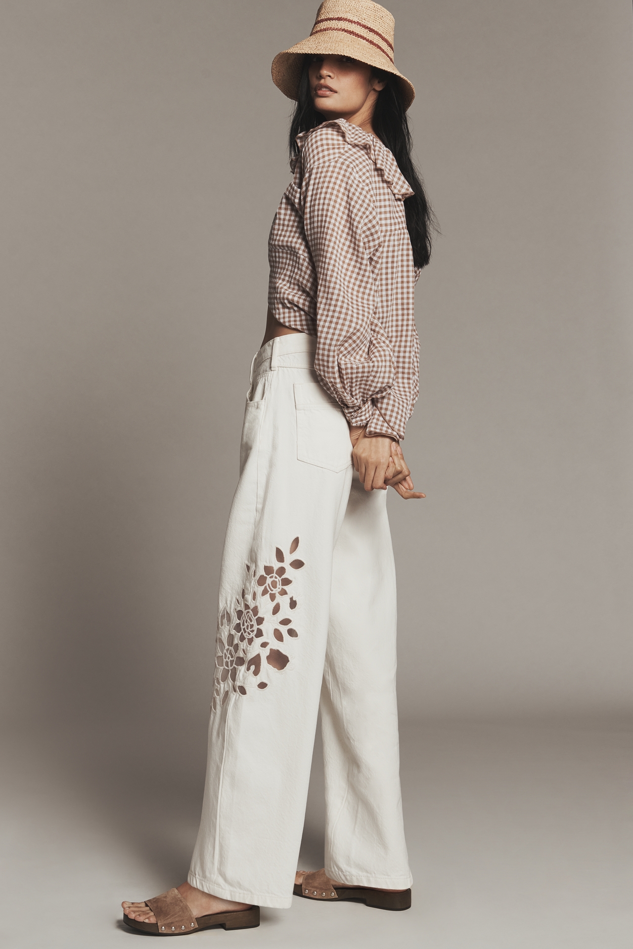 Pilcro Mid-Rise Relaxed Tapered Jeans