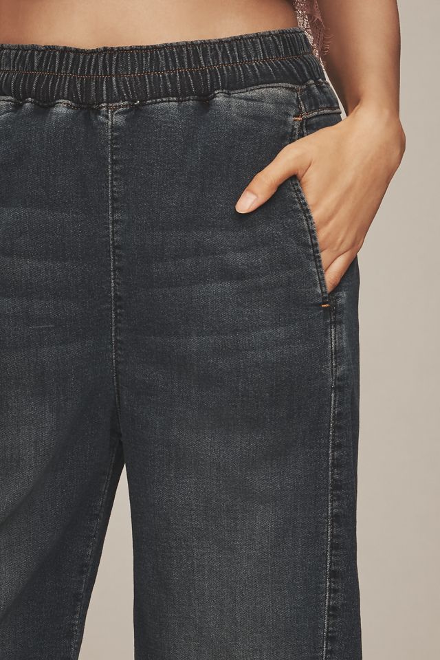 The Izzie Knit Pull-On Barrel Jeans by Pilcro #2