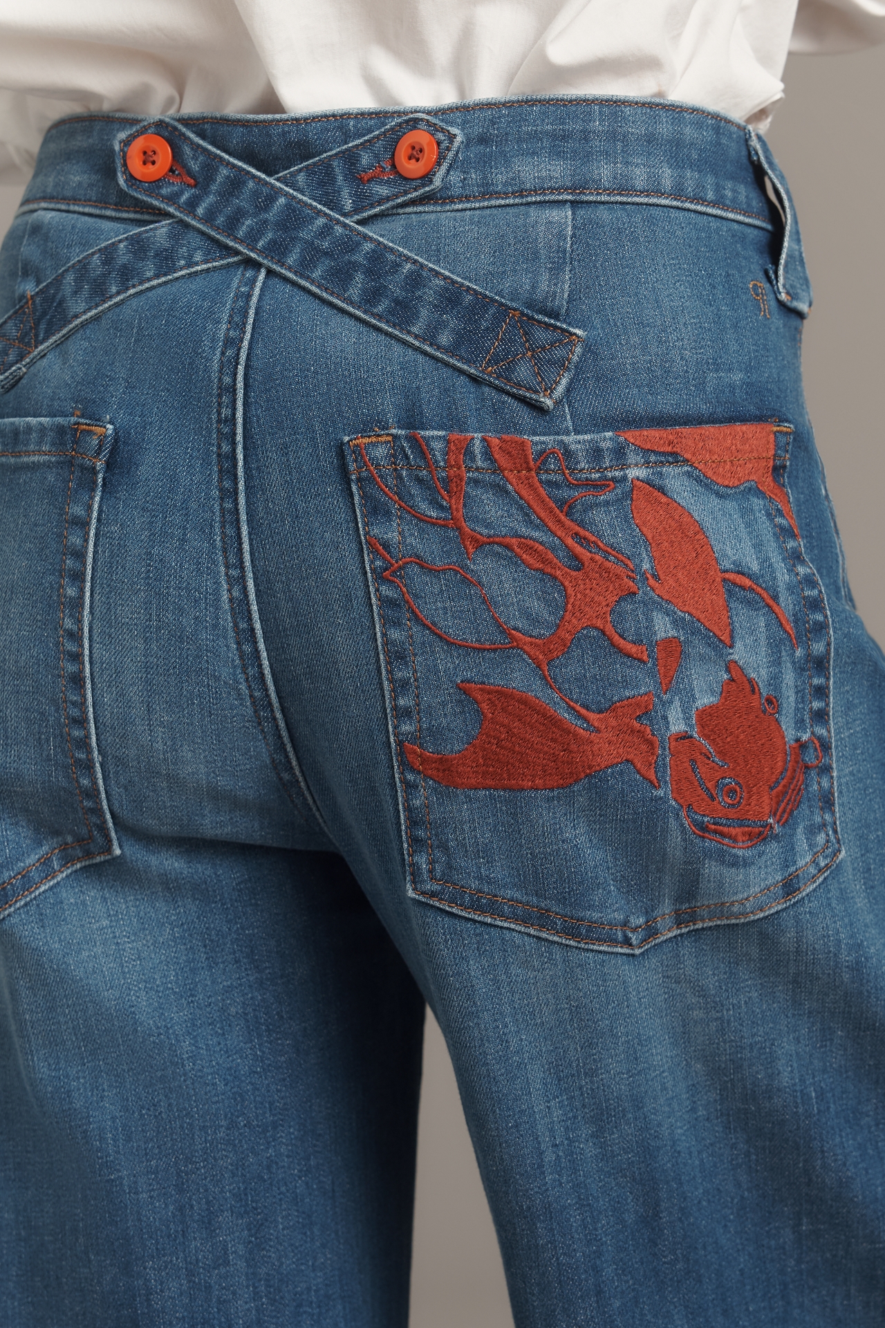 Pilcro High-Rise Puddle Curved Jeans