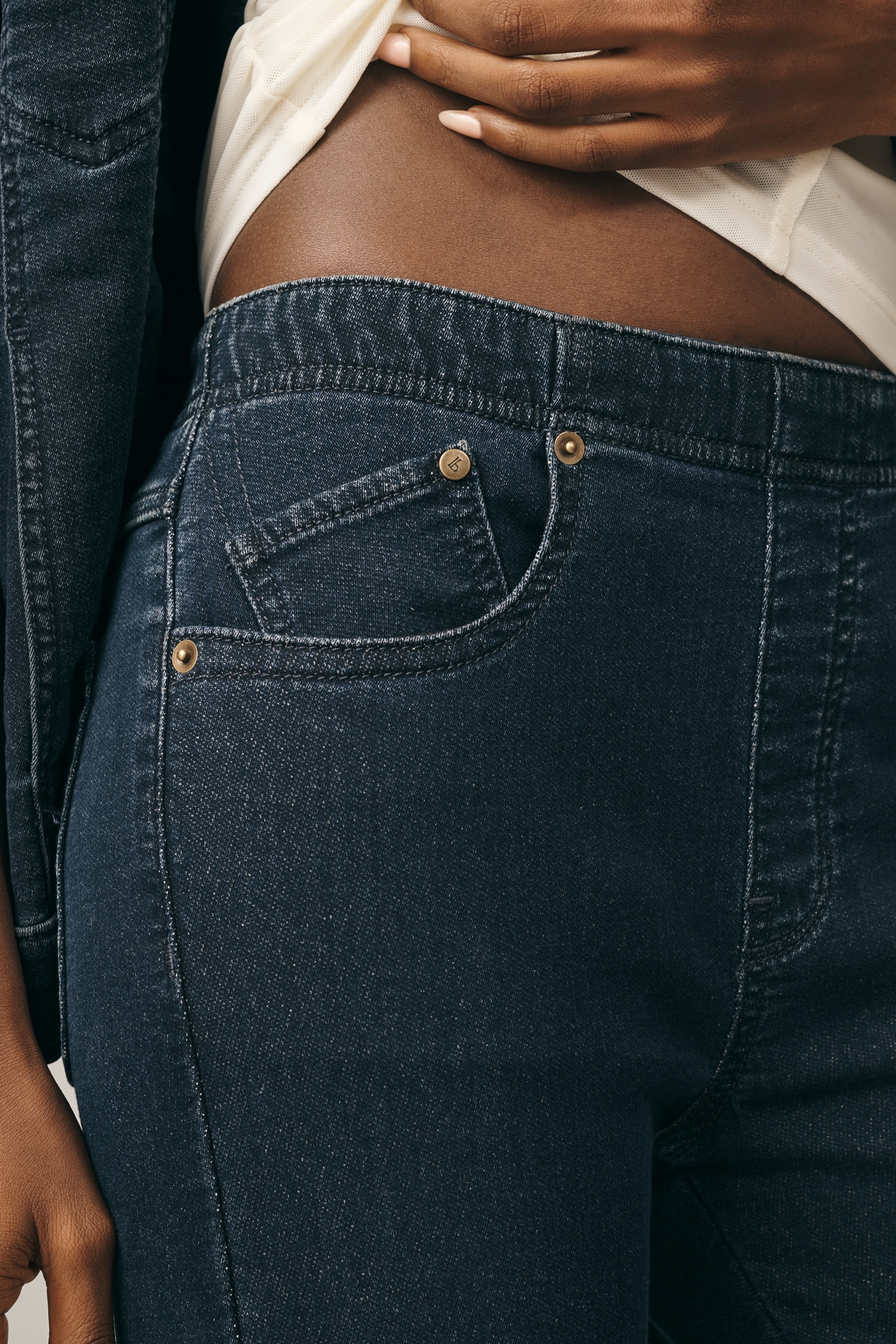 Pilcro Essential Low-Rise Pull-On Flare Jeans
