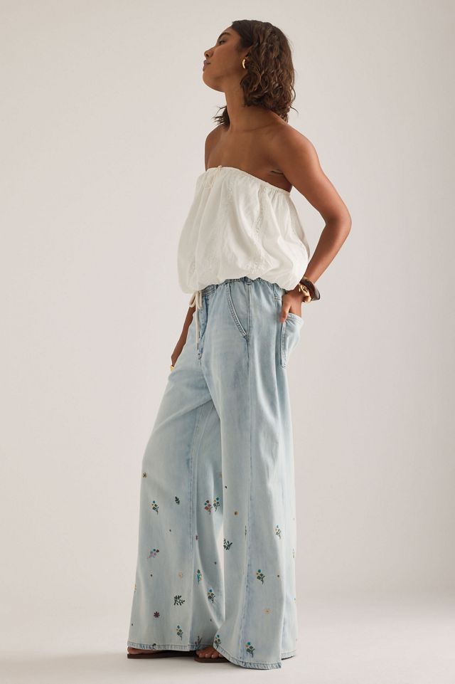 The Adi Mid-Rise Ditsy Floral Flare Jeans by Pilcro #4