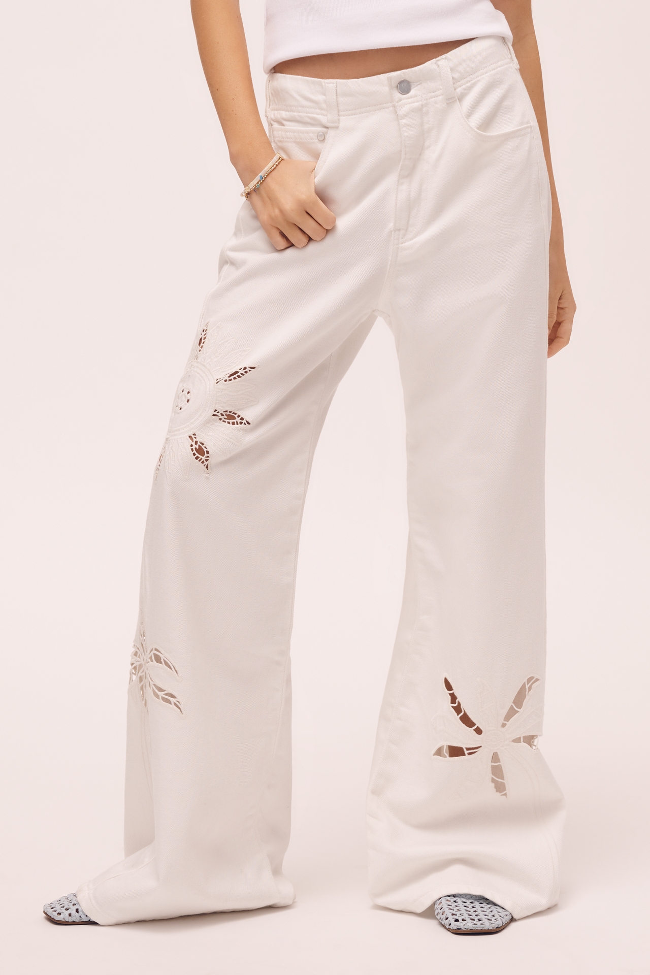 Adi Mid-Rise Relaxed Wide-Leg Embroidered Jeans by Pilcro