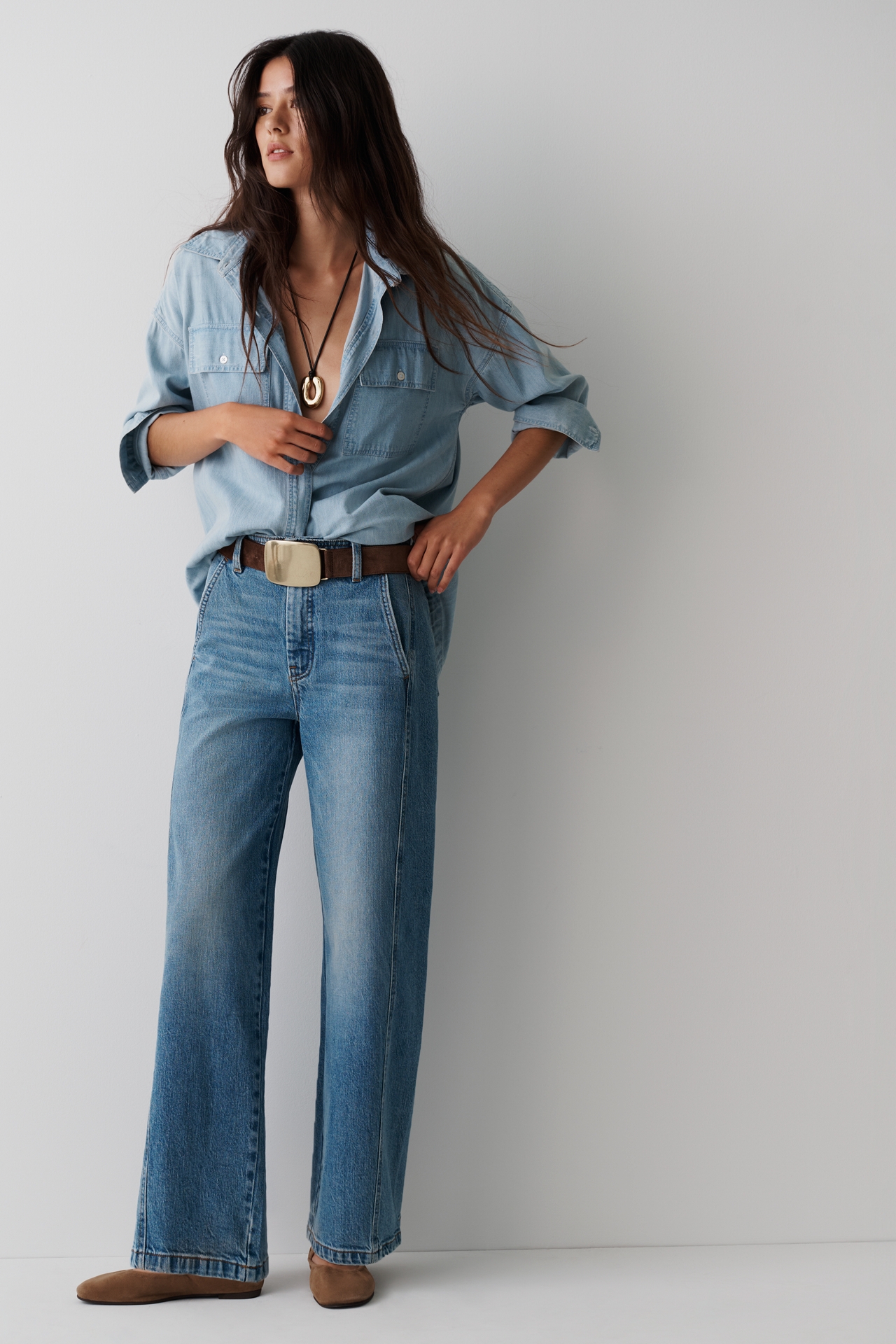 Lex Mid-Rise Tapered Jeans by Pilcro