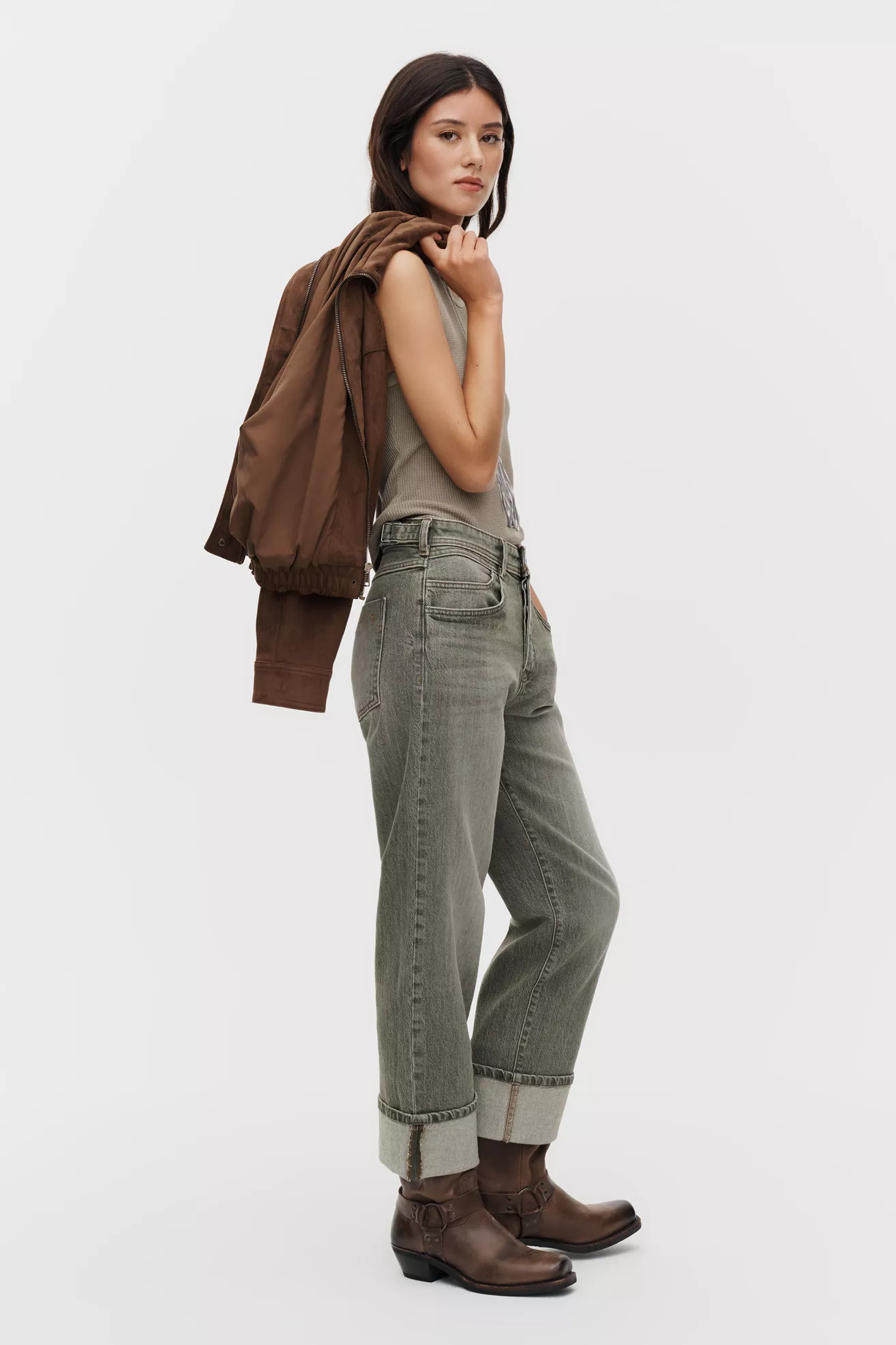 Pilcro Celeste Boyfriend Mid Rise Relaxed Straight Leg Jeans