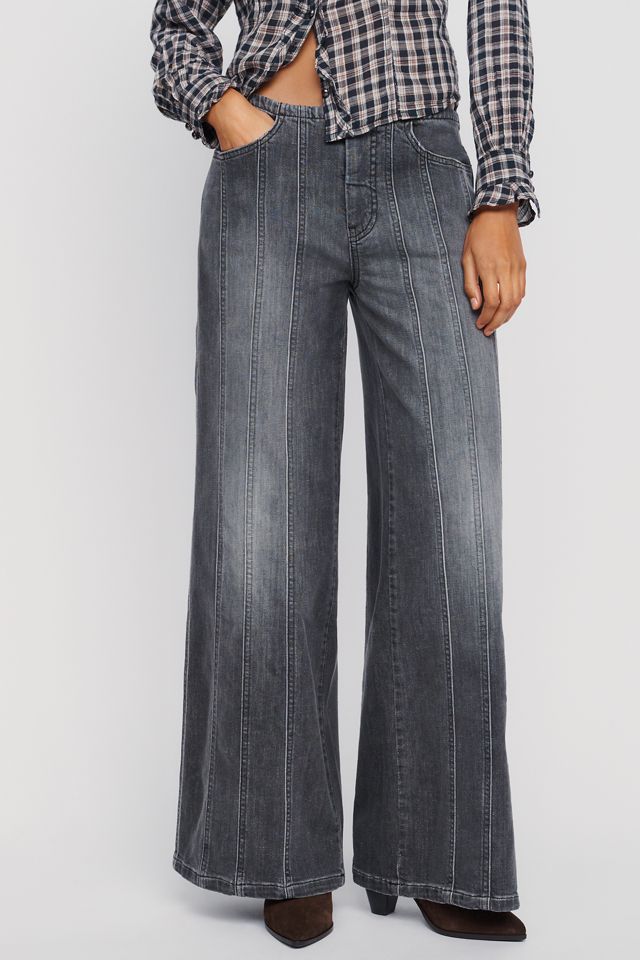 Pilcro High-Rise Flared Jeans #4