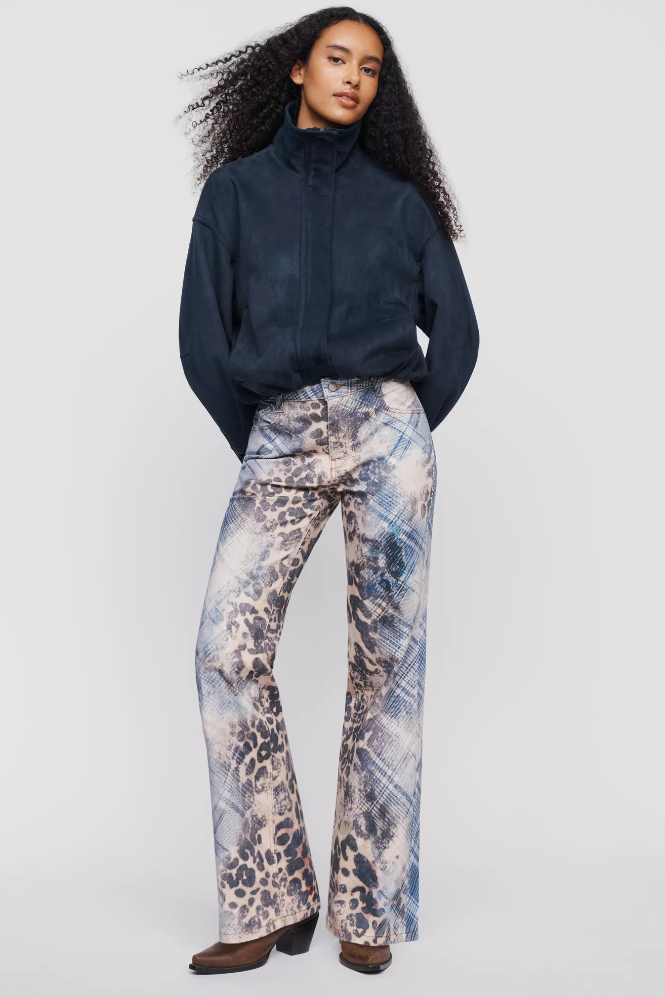 Pilcro Essential Mid Rise Flare Jeans