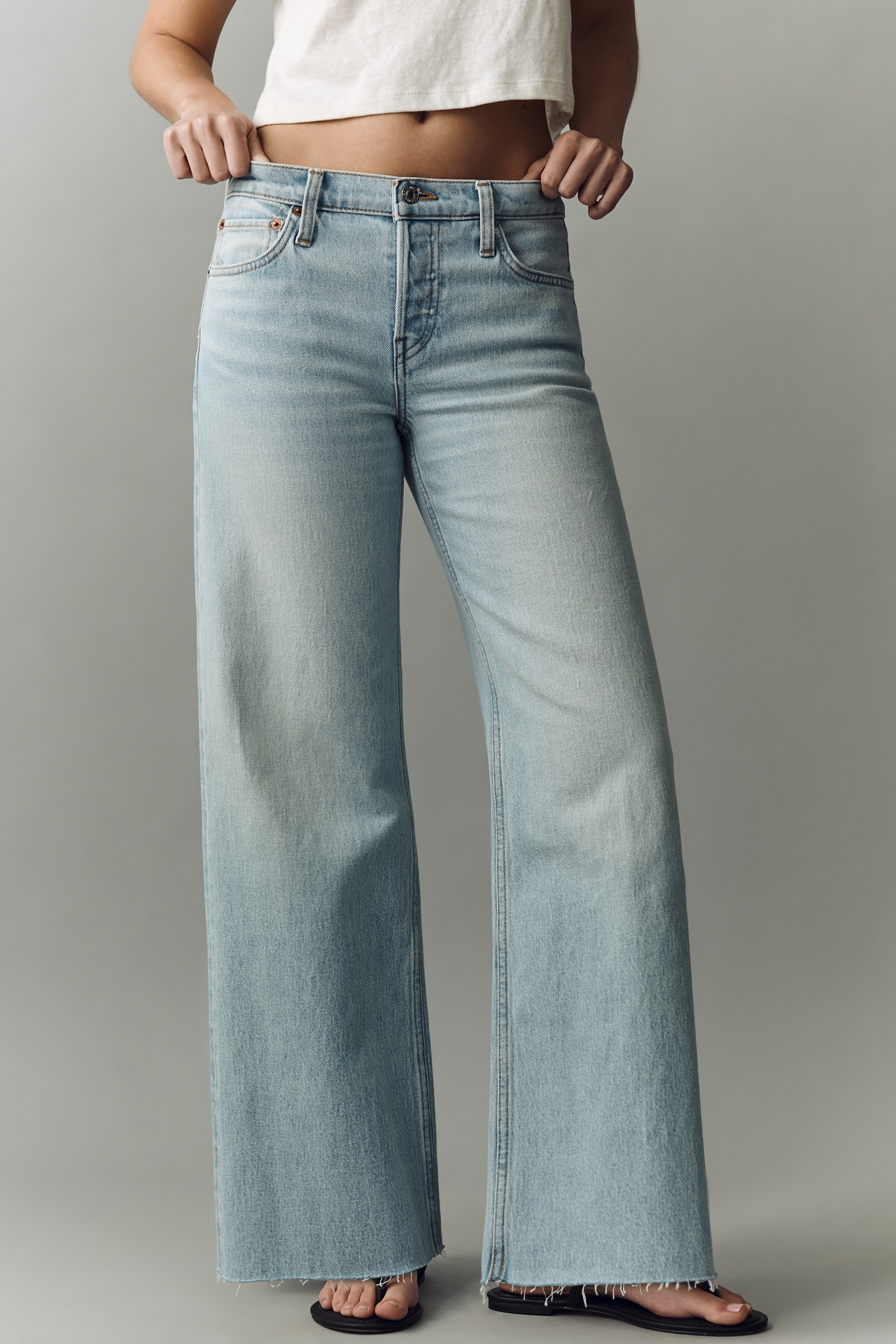 RE/DONE Mid-Rise Crop Wide-Leg Jeans