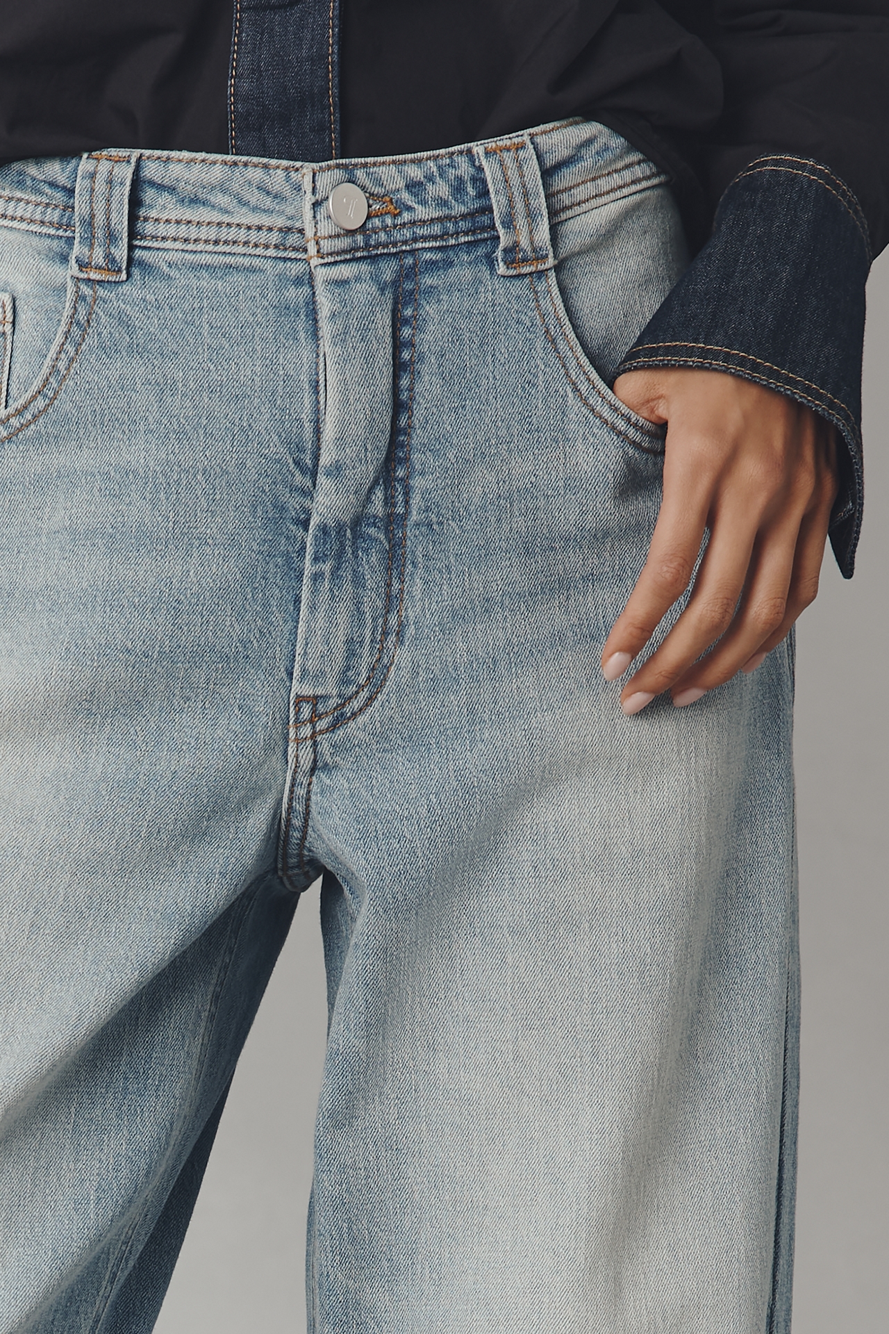 The Jules Mid-Rise Relaxed Straight-Leg Jeans by Pilcro