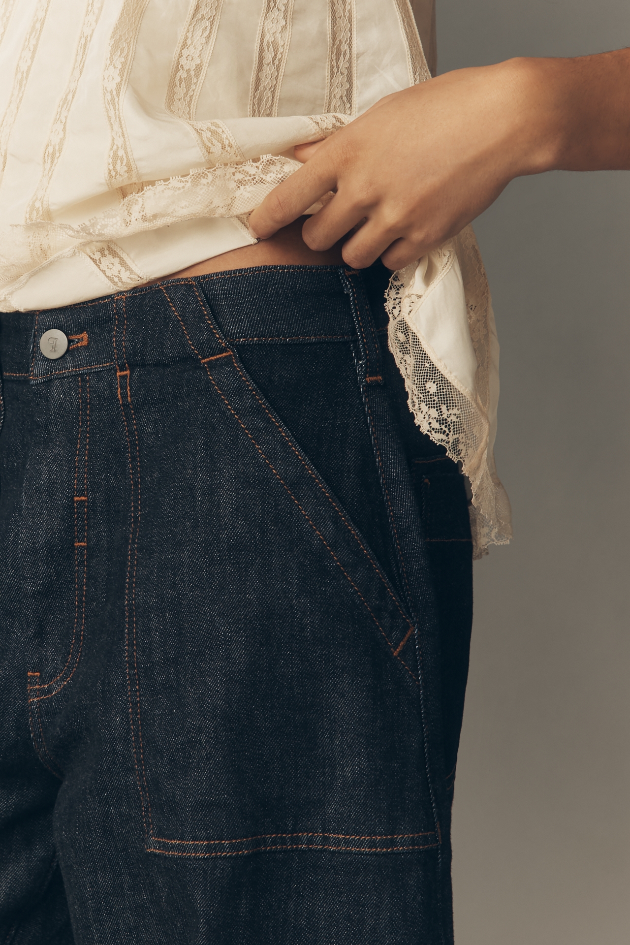 The Kayden Carpenter Barrel Jeans by Pilcro