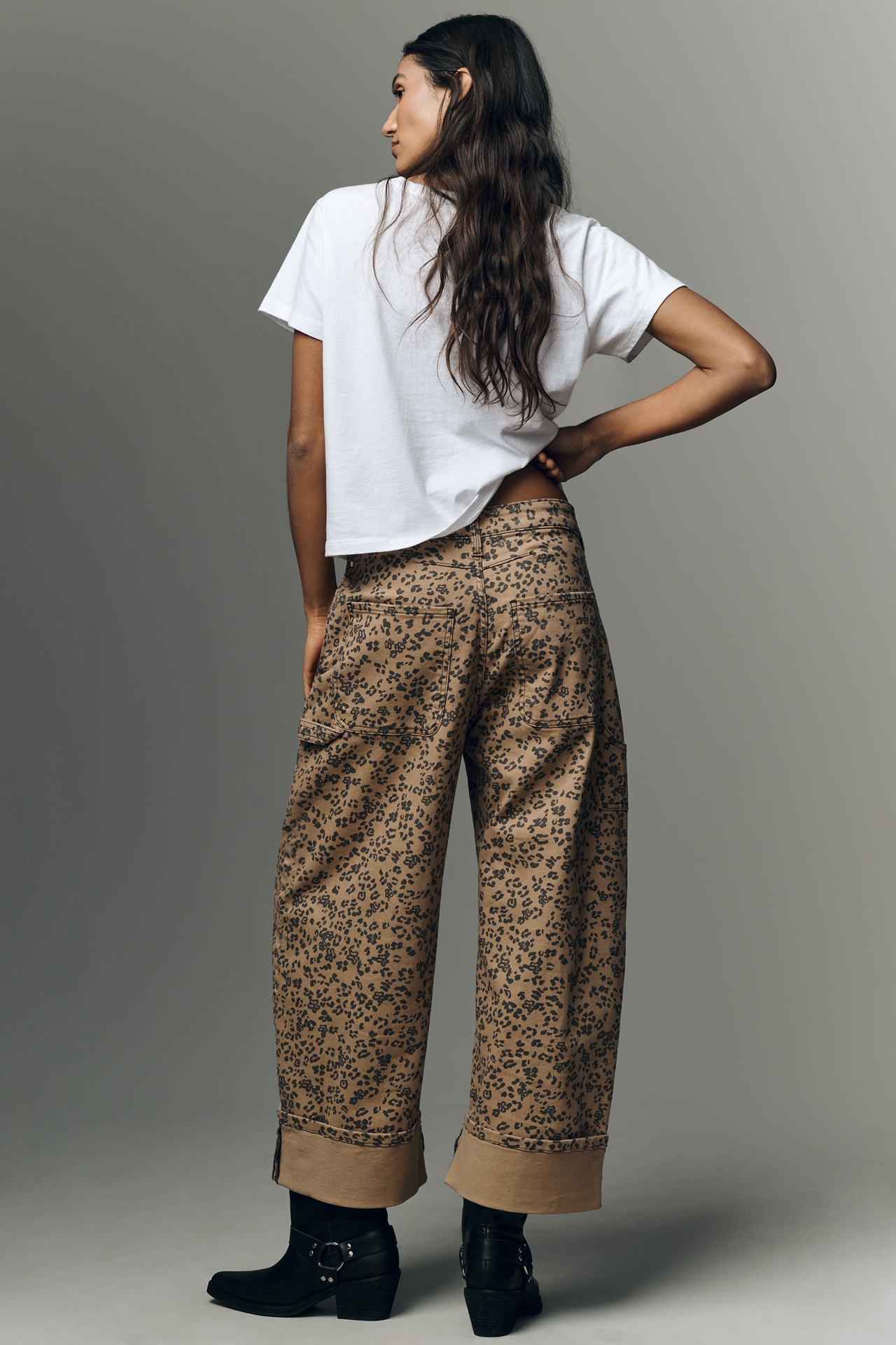 The Kayden Carpenter Bow Barrel Jeans by Pilcro