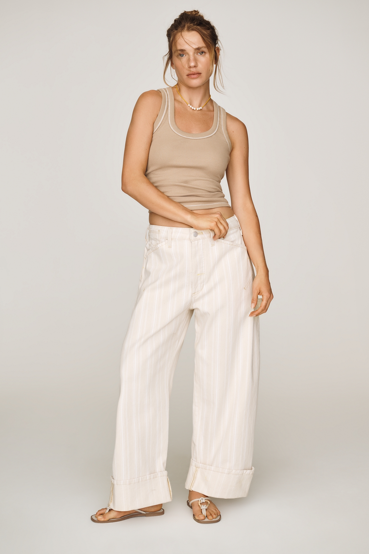 Pilcro Kayden High-Rise Carpenter Barrel Jeans