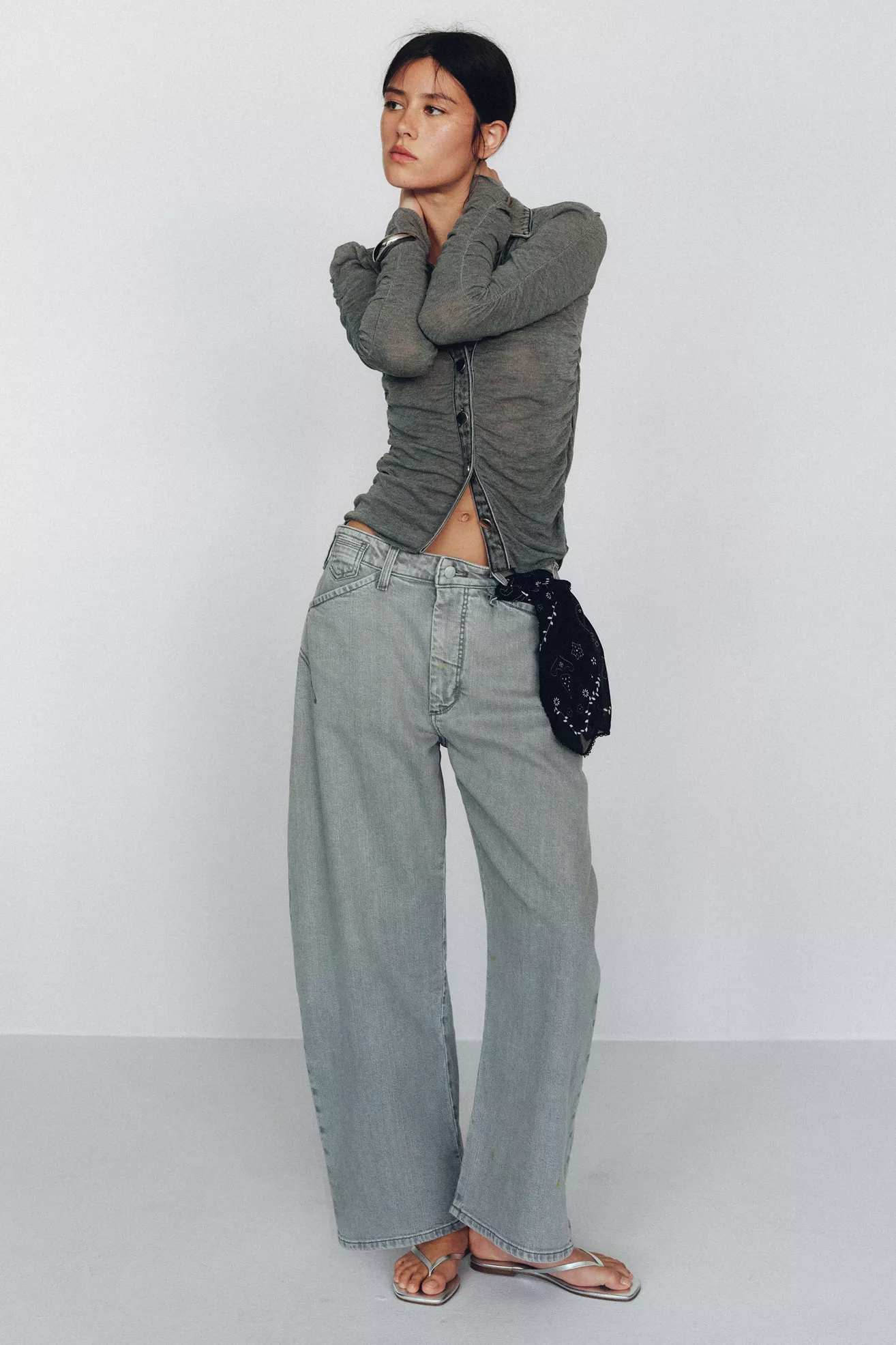 Pilcro Kayden High Rise Carpenter Barrel Leg Jeans