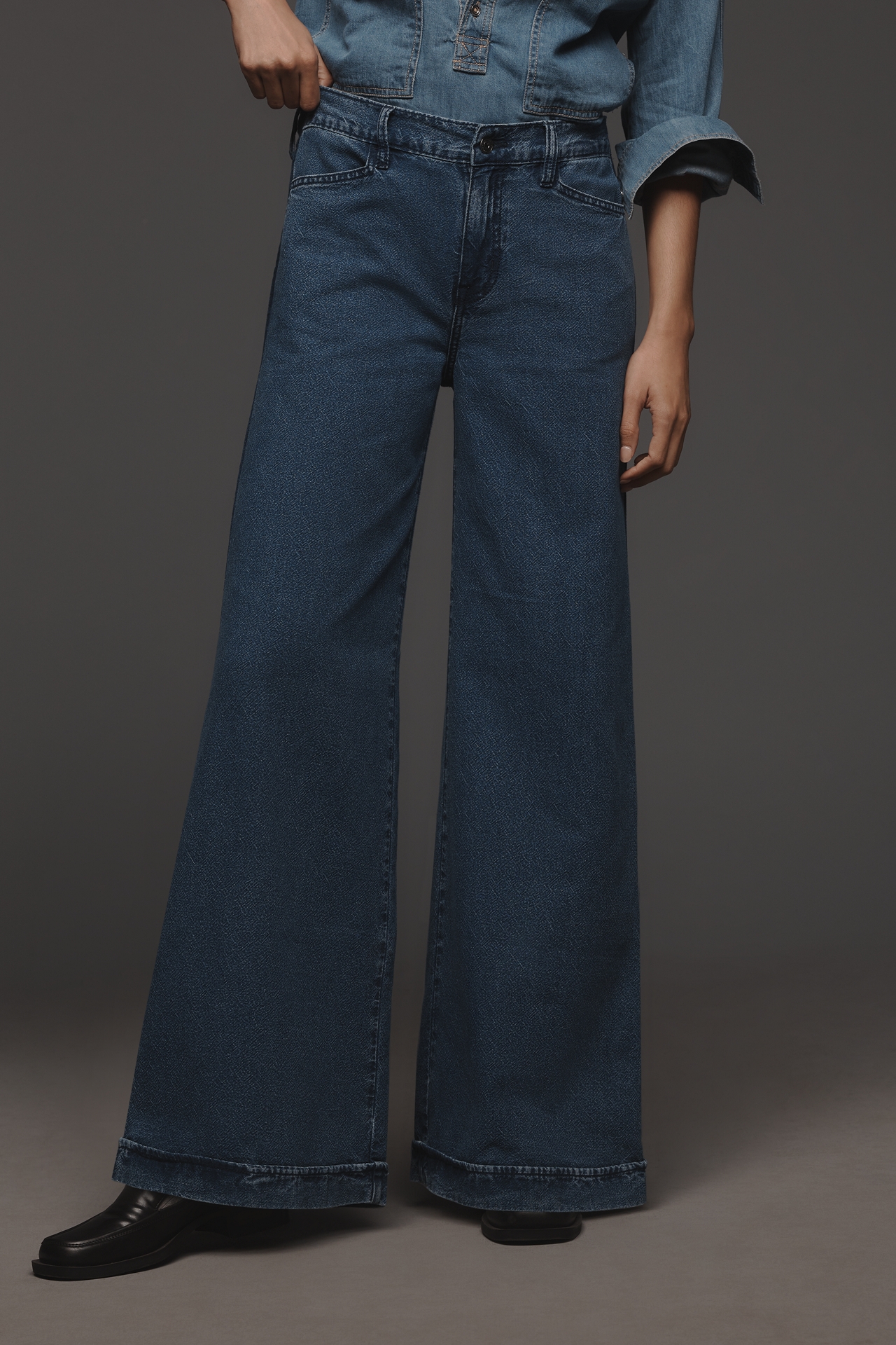 Outland Denim Leigh Mid-Rise Wide-Leg Jeans