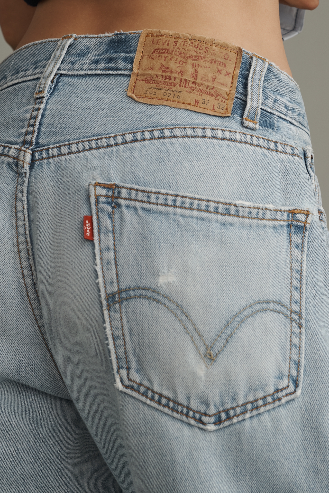 aligrace Low-Rise Barrel Jeans