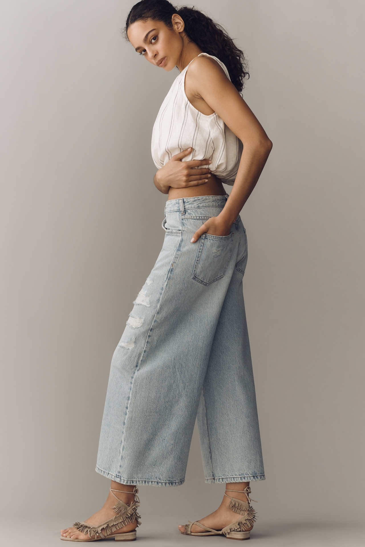 Pilcro Lyra High-Rise Crop Wide-Leg Distressed Jeans