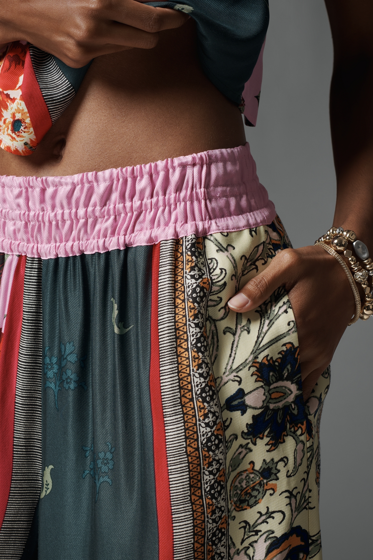 The Somerset Pull-On Pants: Printed Silky Edition