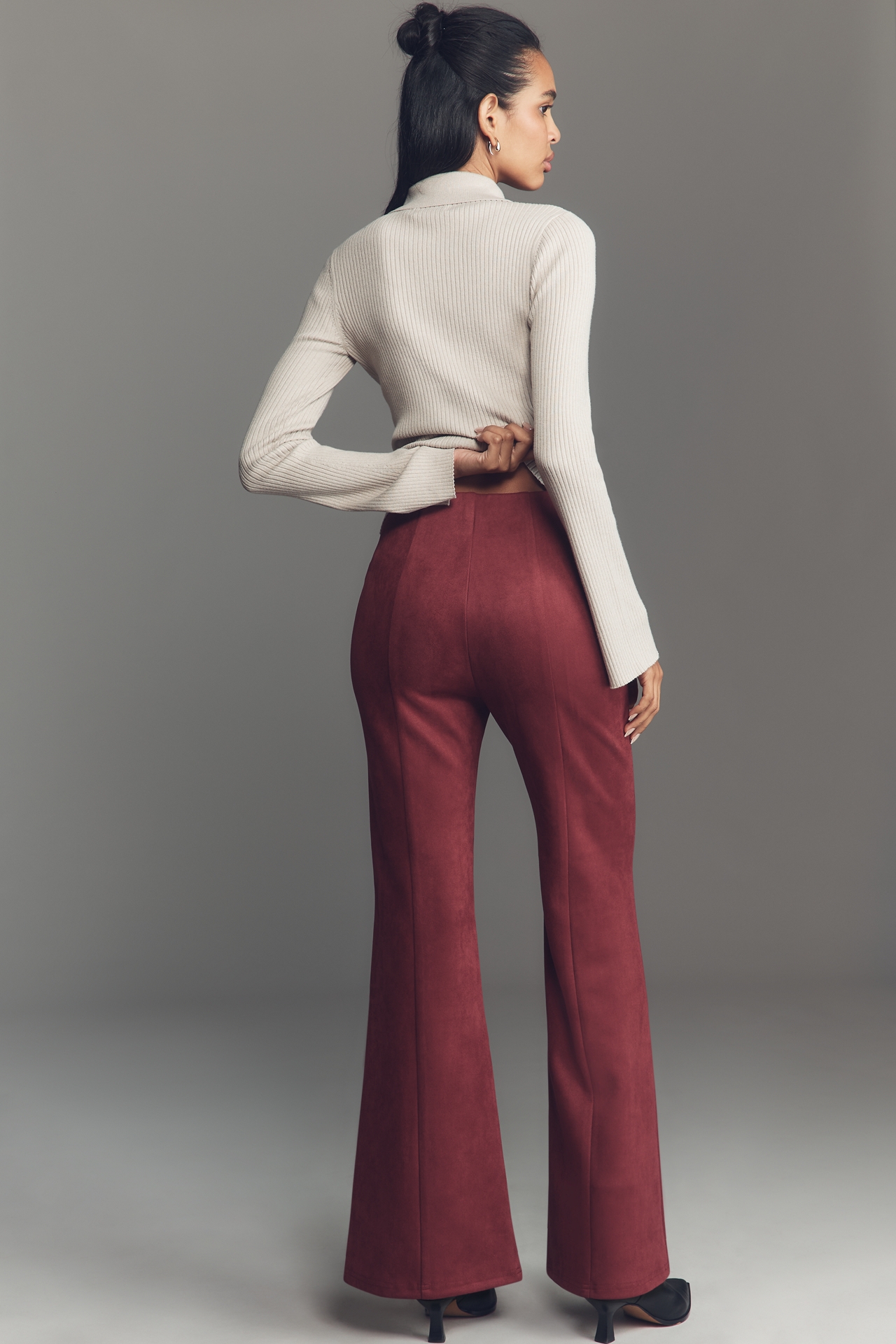 En Elly Faux-Suede Pull-On Flare Pants