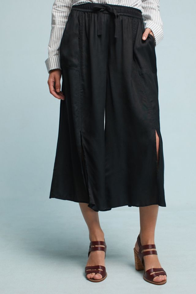 Side-Slit Wide-Legs #1