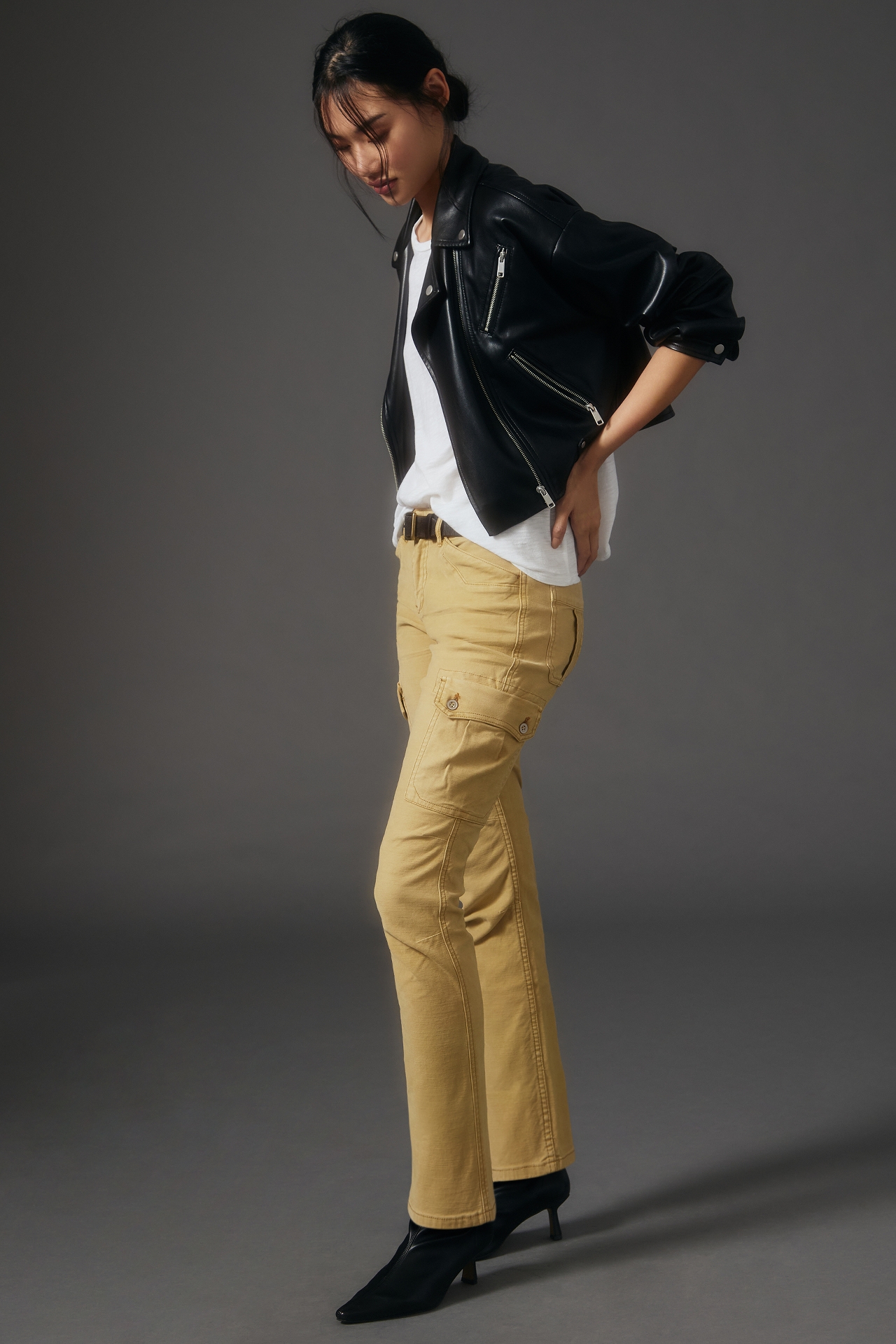 Pilcro Low-Rise Slim Cargo Pants