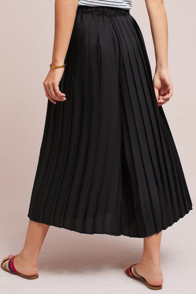 Pleated Cropped Wide-Legs #4