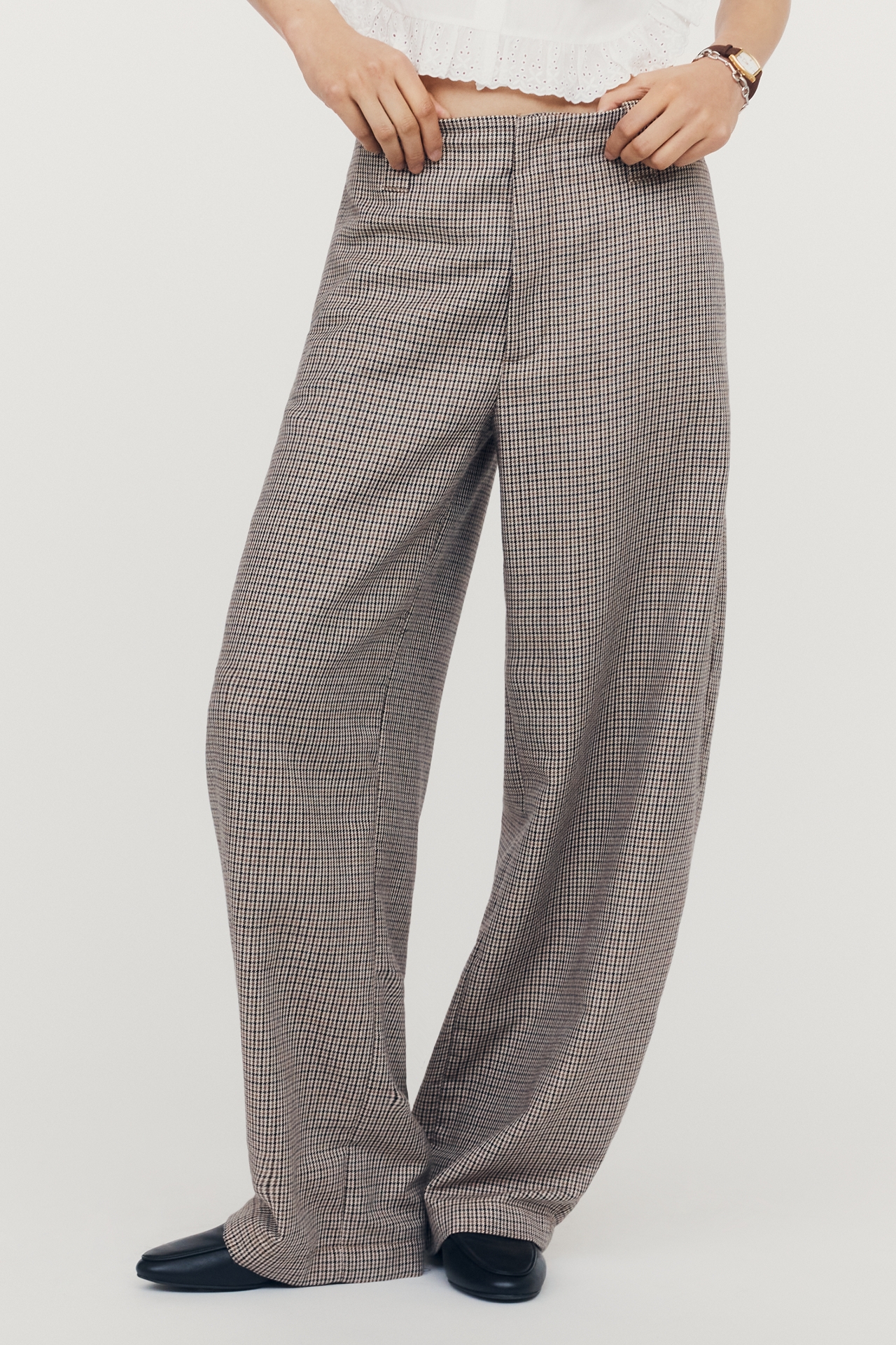 Closed Barlie High-Rise Barrel-Leg Trousers