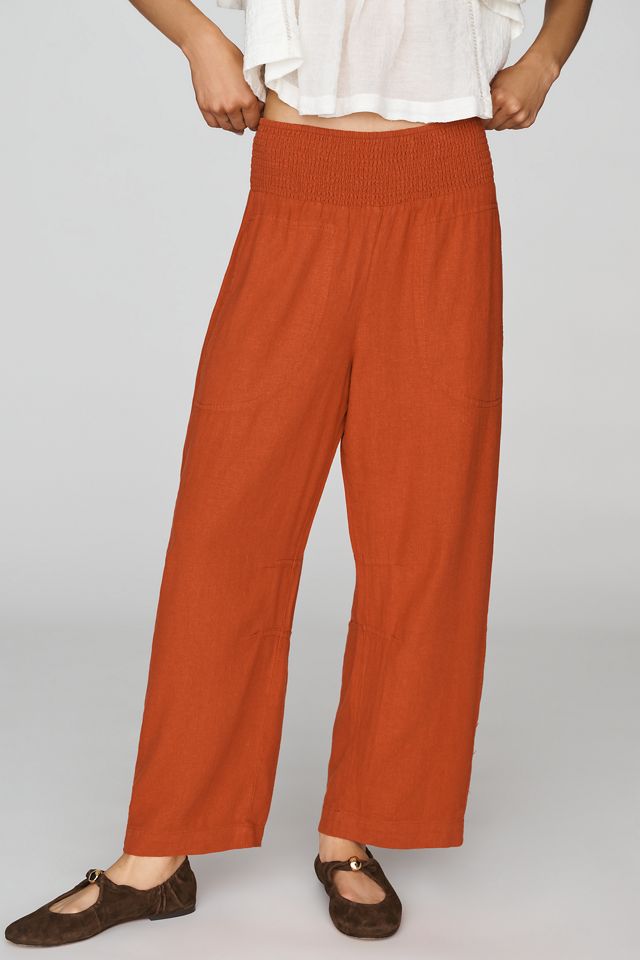 I Pantaloni Barrel Pull-On Smocked Reese di Pilcro: Edizione Lino #1