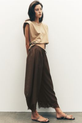 By Anthropologie Reverie Cropped Lace-Hem Pants 