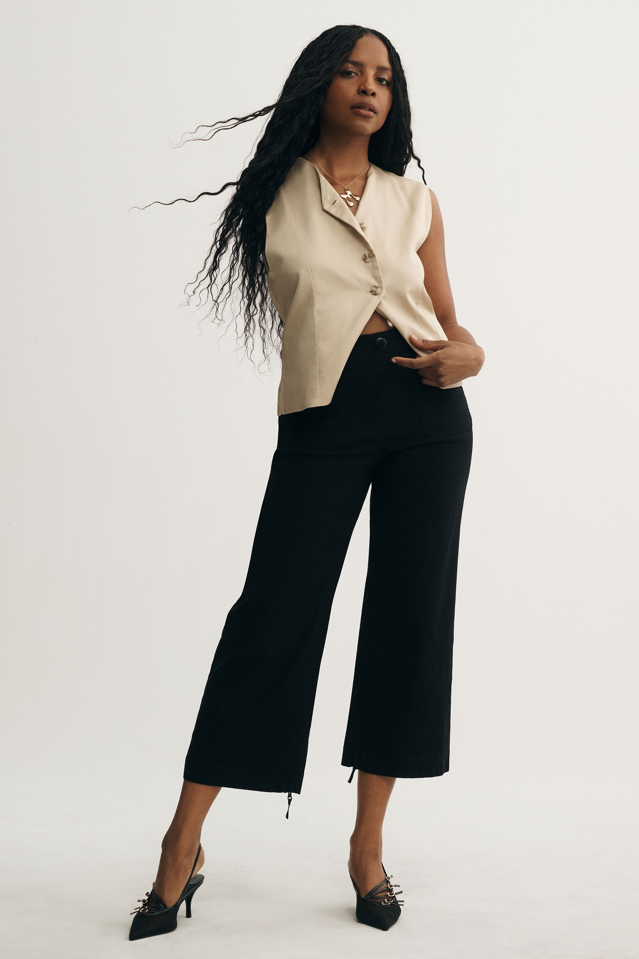 The Colette Cropped Wide-Leg Pants by Maeve