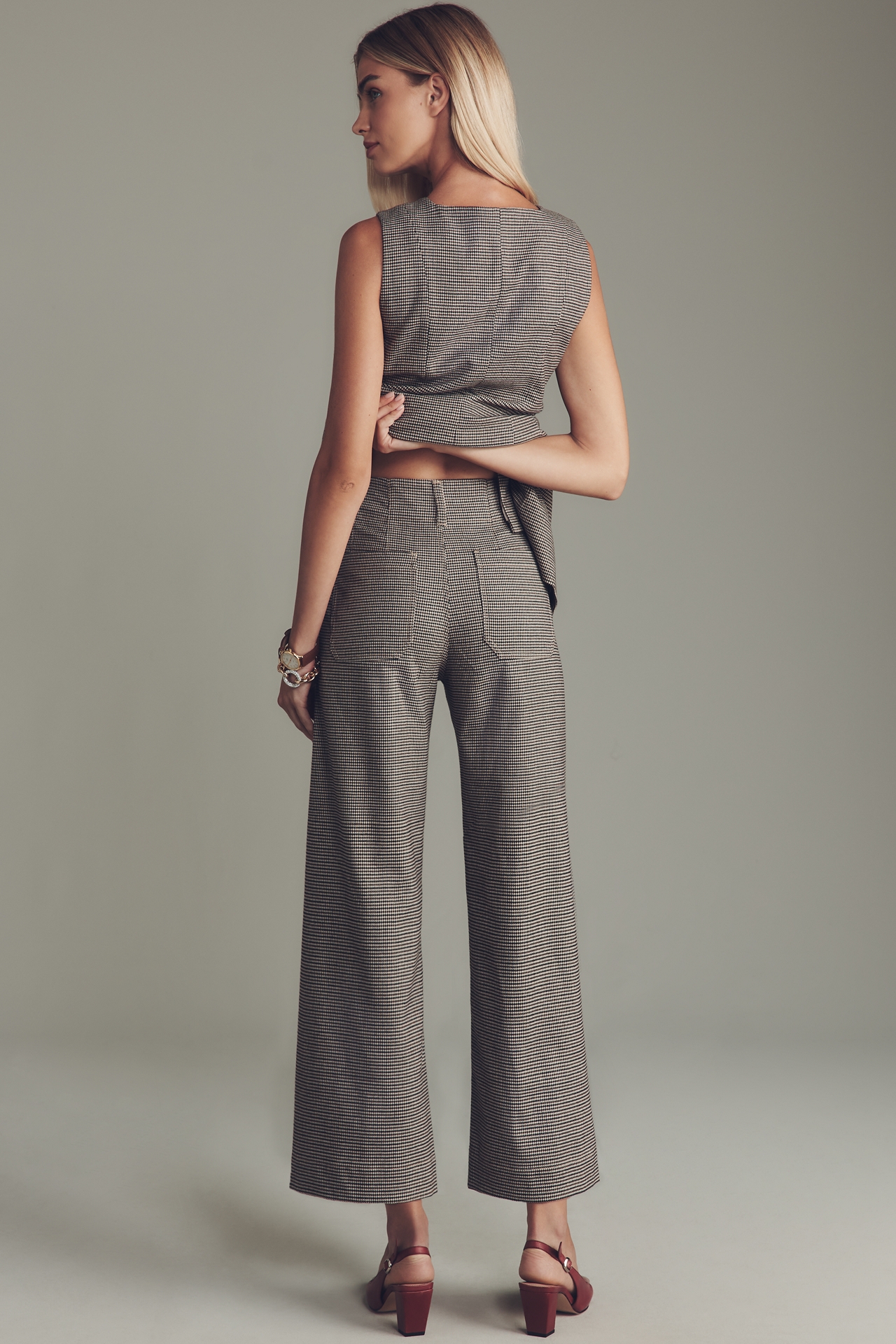 The @merricksart Colette Crop Houndstooth Pants by Maeve