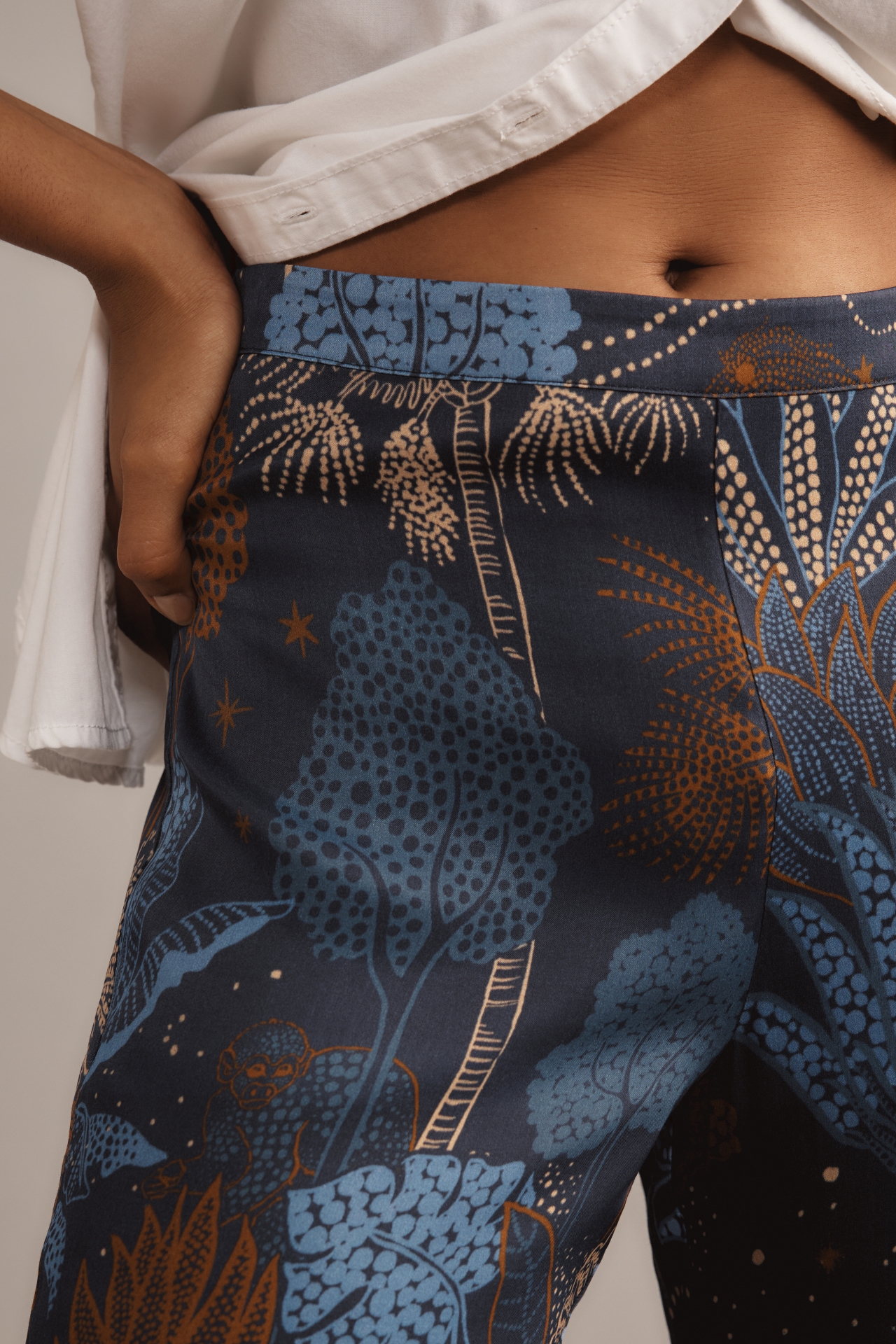 Farm Rio Jungle-Print Flare Pants