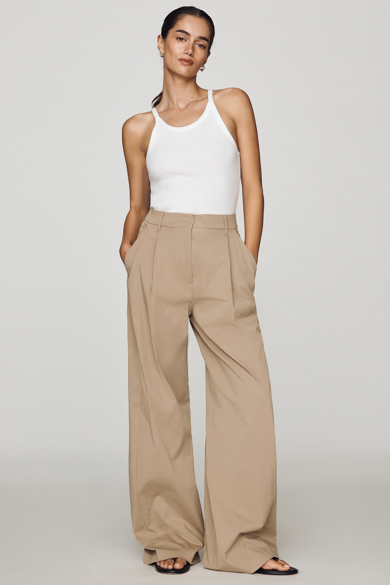 BAYSE Scout Pleated Wide-Leg Trousers