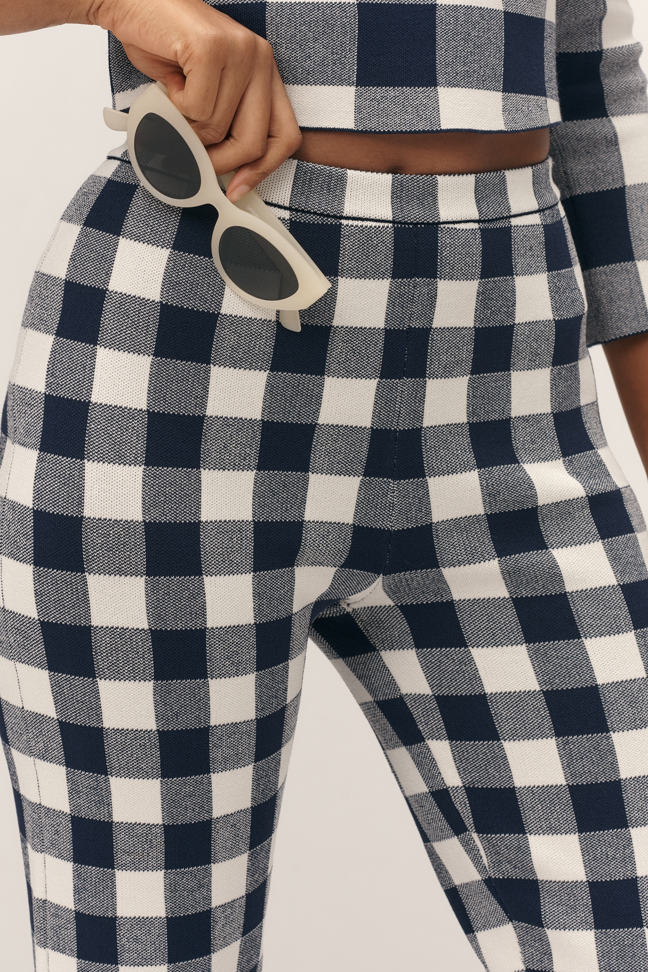 SER.O.YA Talia Mid-Rise Crop Flare Pants