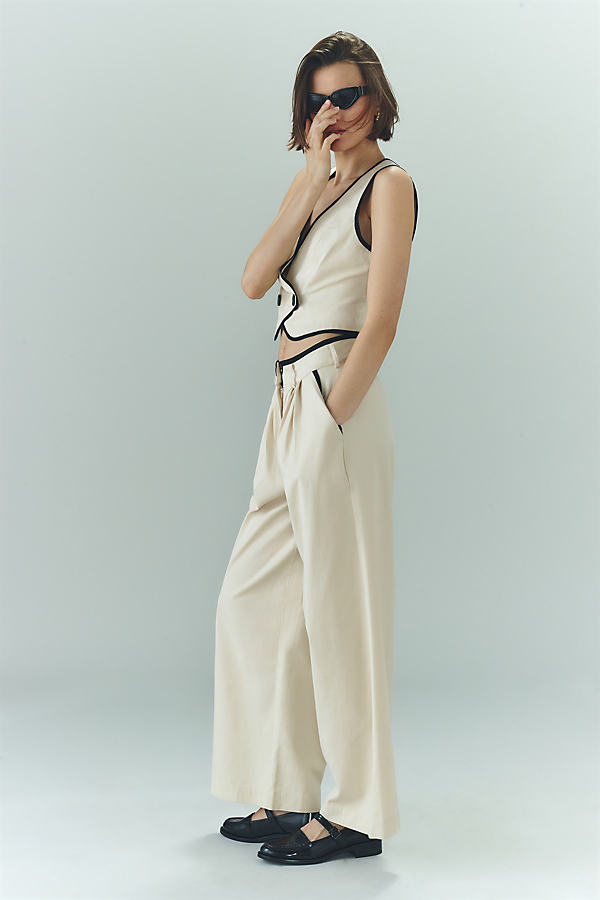 Sovere / Sovere Express Wide-leg Pleated Pants In Beige