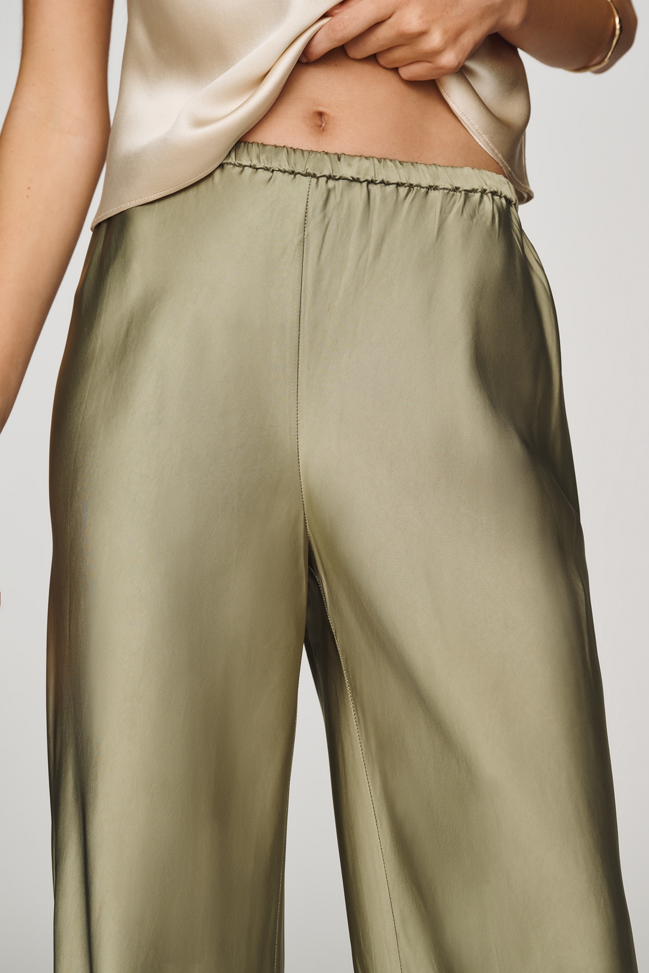 SOVERE Blake Bias-Cut Pants