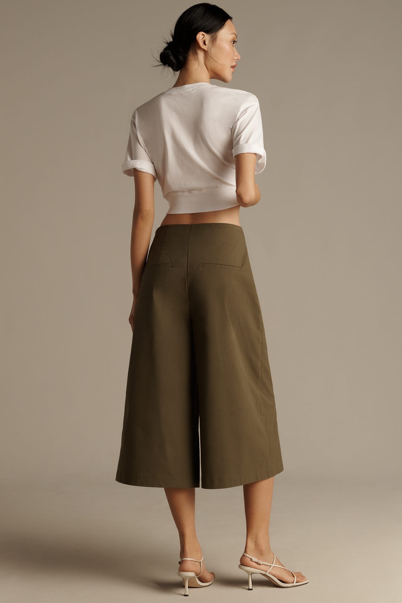 Exquise Belted Culotte Pants