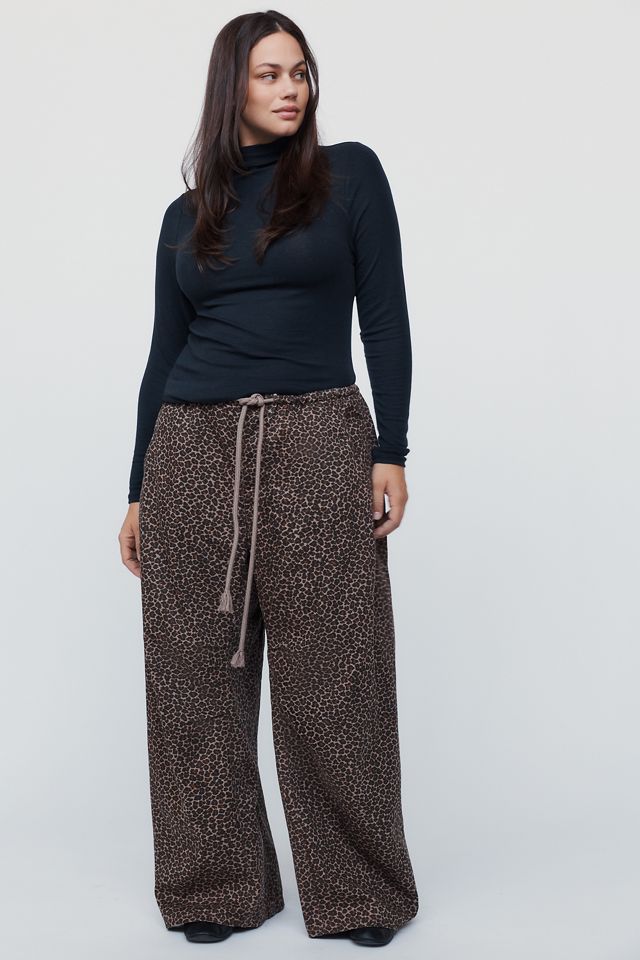 Pilcro Hannah Wide-Leg Pants #4