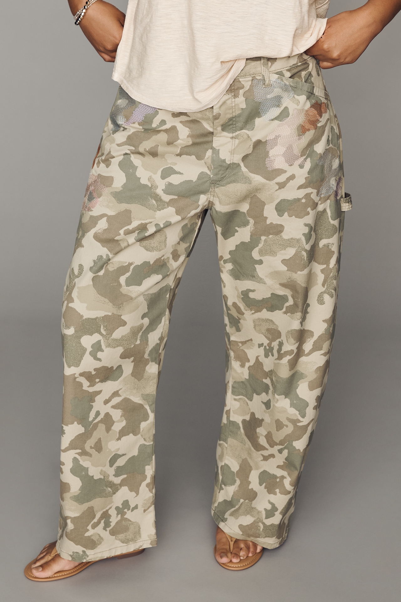Pilcro Kayden Camo High-Rise Carpenter Barrel Pants