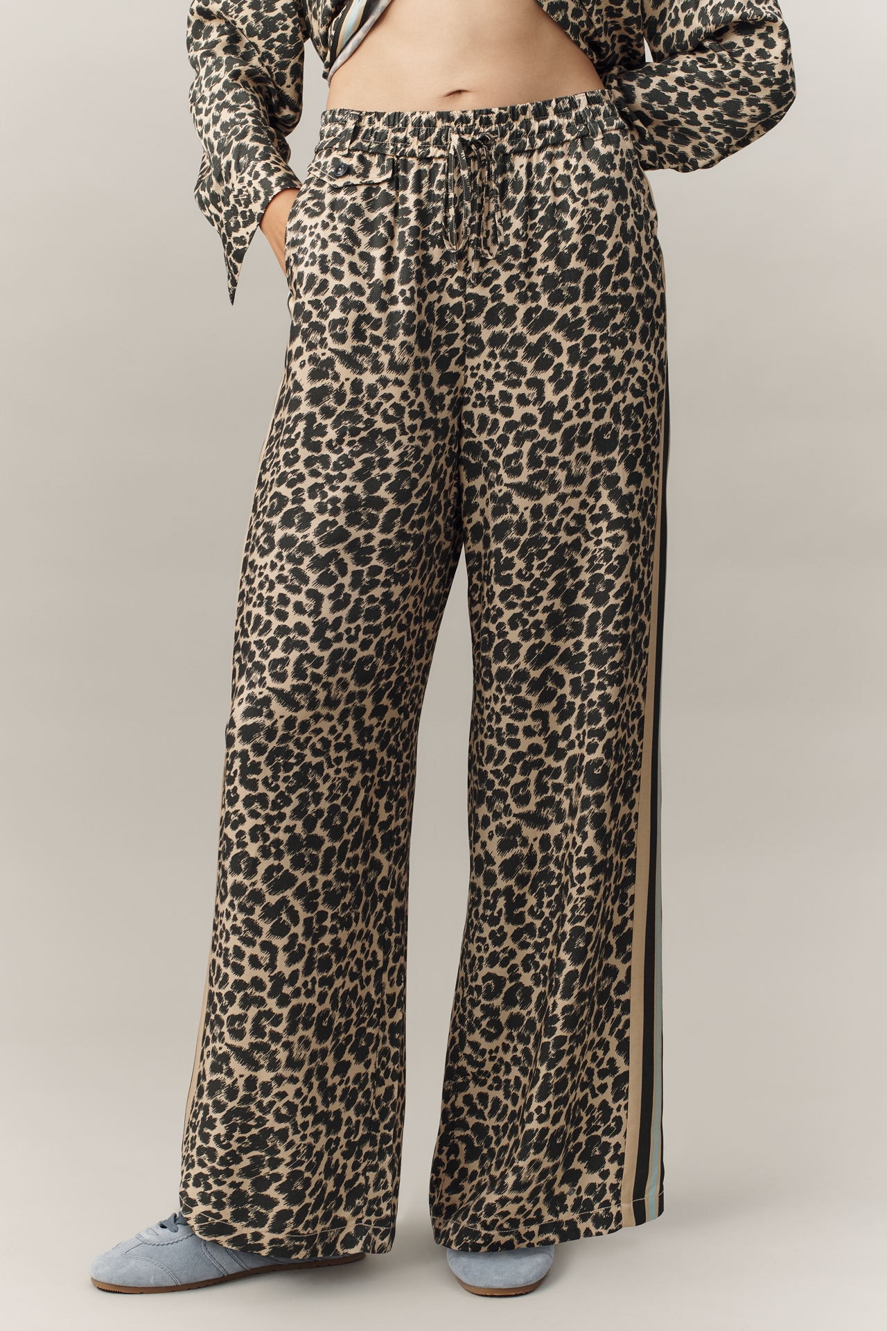 The Brooklin Tie-Front Printed Pull-On Pants by Maeve