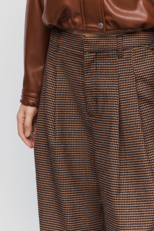 The Avery Wide-Leg Pleated Trousers by Maeve #3