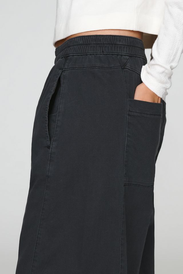 Pantaloni a Botte Rilassati con Elastico Izzie di Pilcro #7
