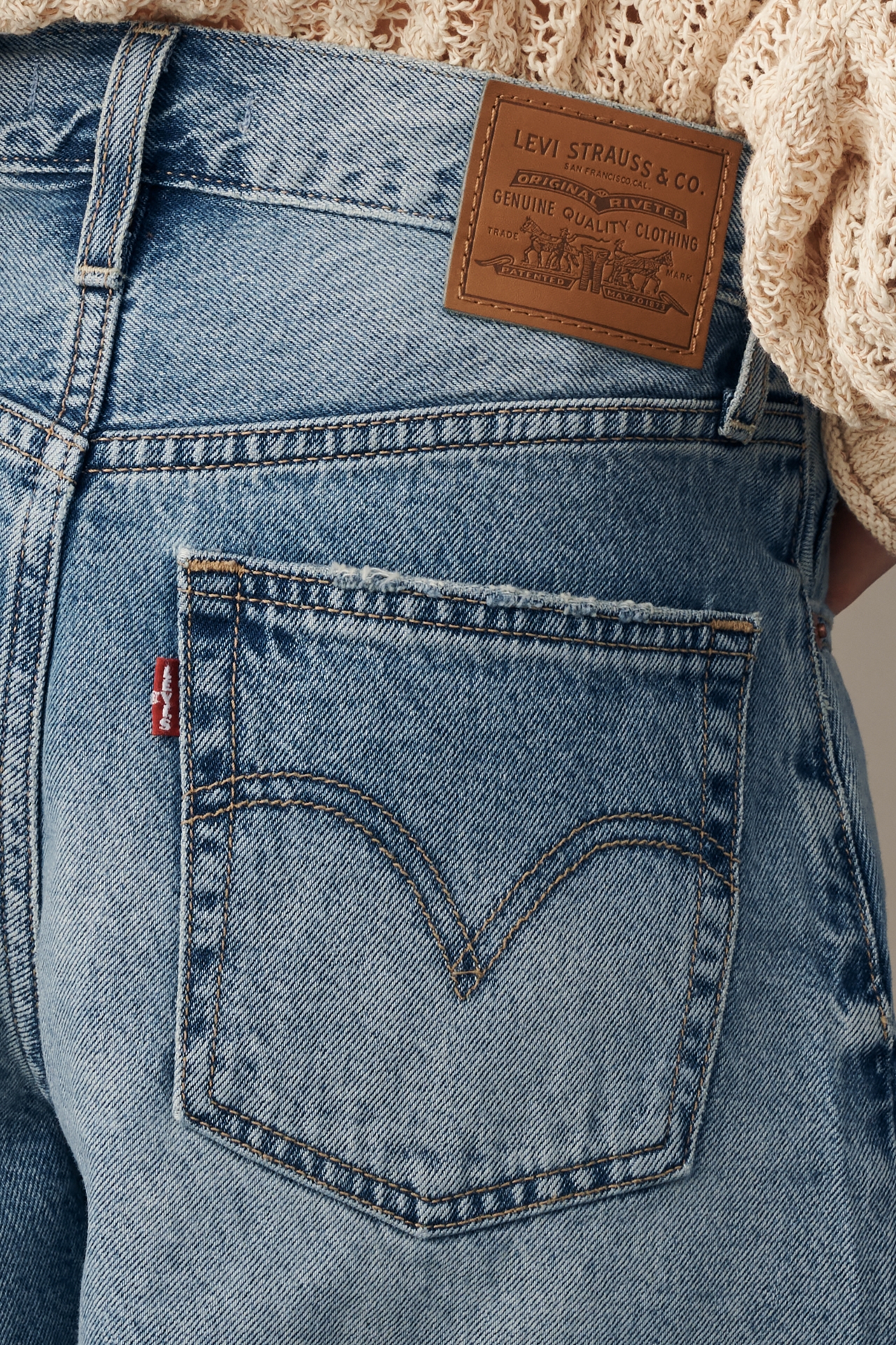 Levi’s Ribcage Shorts